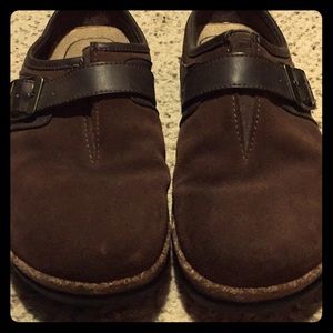 Dark brown Bass clogs